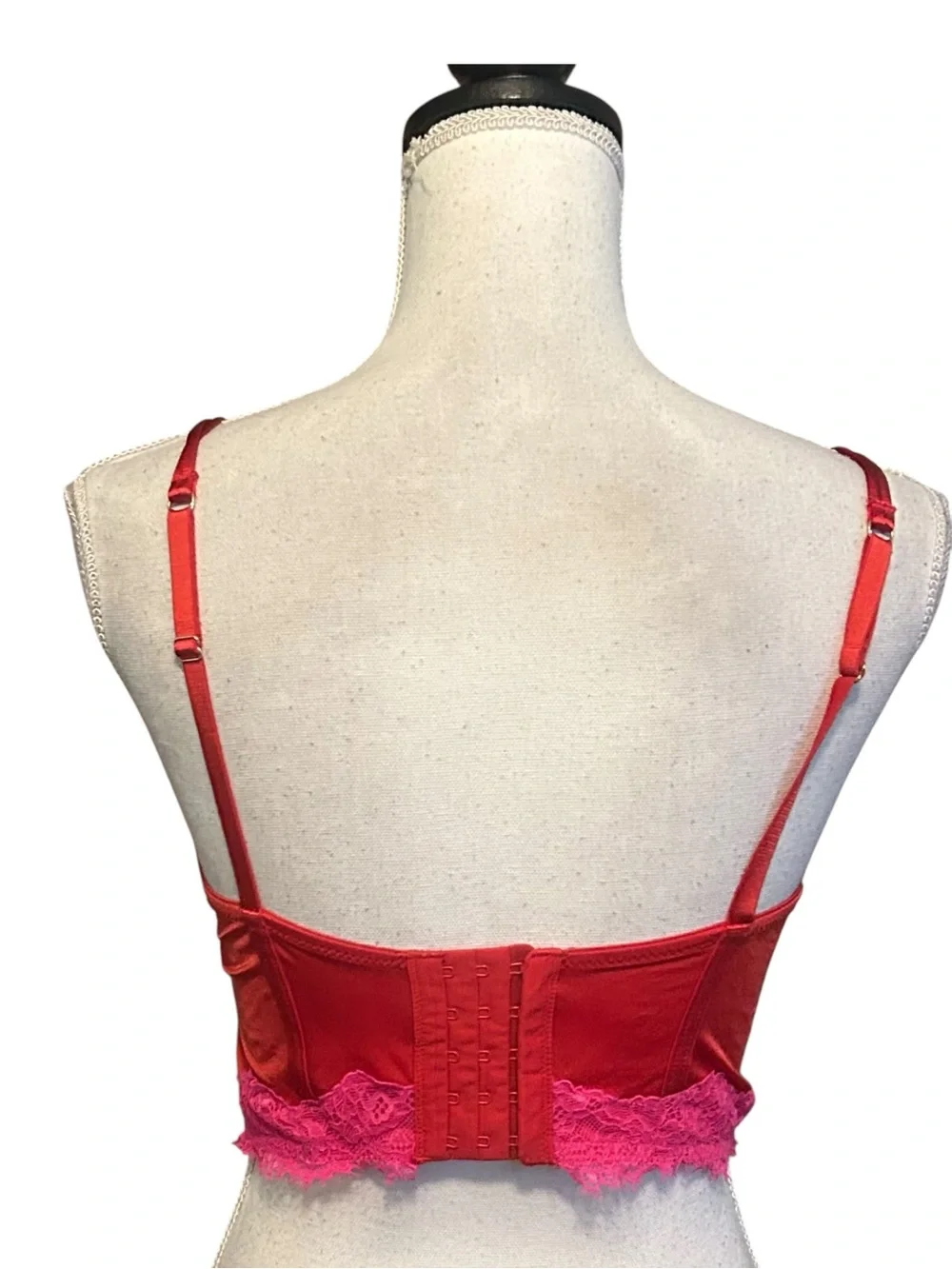 Auden lace satin